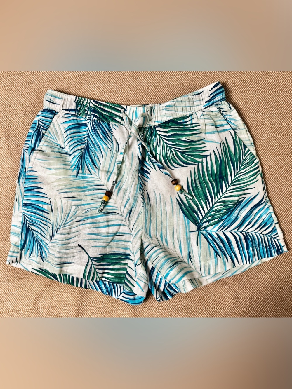 Tahari Tropical Leaf Print Linen Shorts Size Medium Green Blue